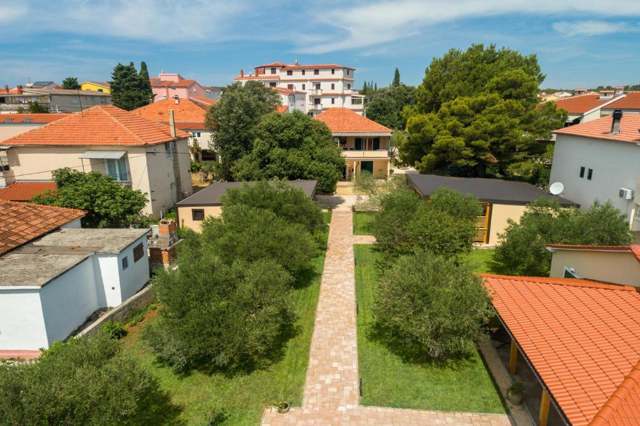Apartmani Mara Pakoštane Zewnętrze zdjęcie