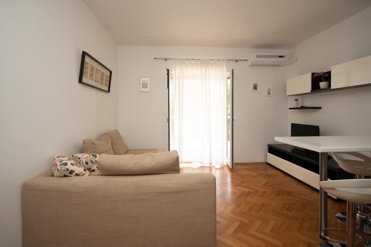 Apartmani Mara Pakoštane Zewnętrze zdjęcie