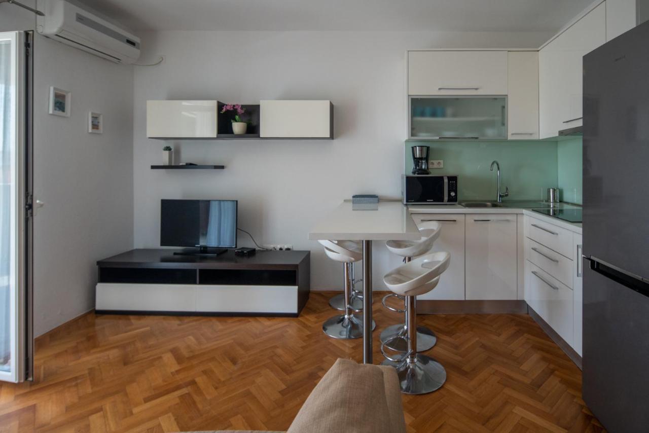 Apartmani Mara Pakoštane Zewnętrze zdjęcie