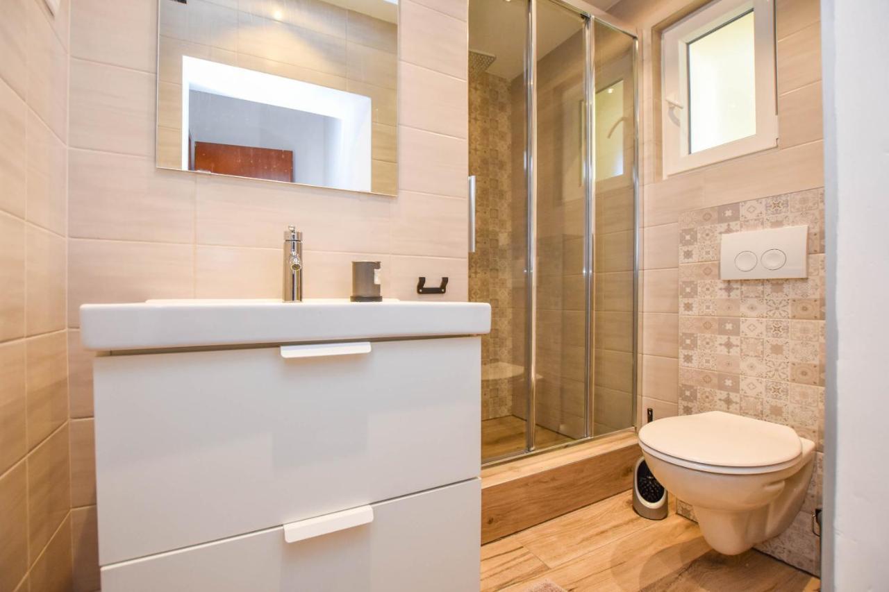 Apartmani Mara Pakoštane Zewnętrze zdjęcie